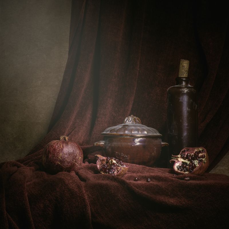 still life pomegranates  Still life with pomegranate  фото превью