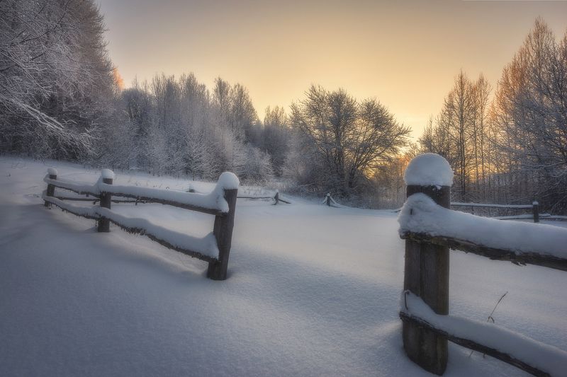 Закат у старой околицы фото превью