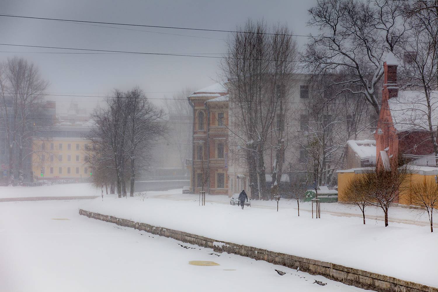 ,  александр михайлов