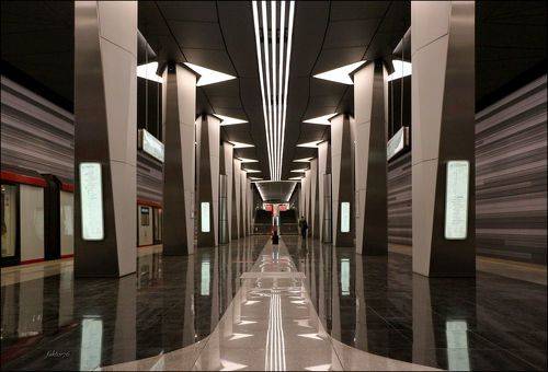 станция метро Авиамоторная БКЛ. Москва