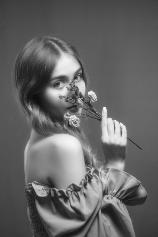 портрет, женский портрет, классический портрет, portrait, девушка, чб, монохром Влада фото превью