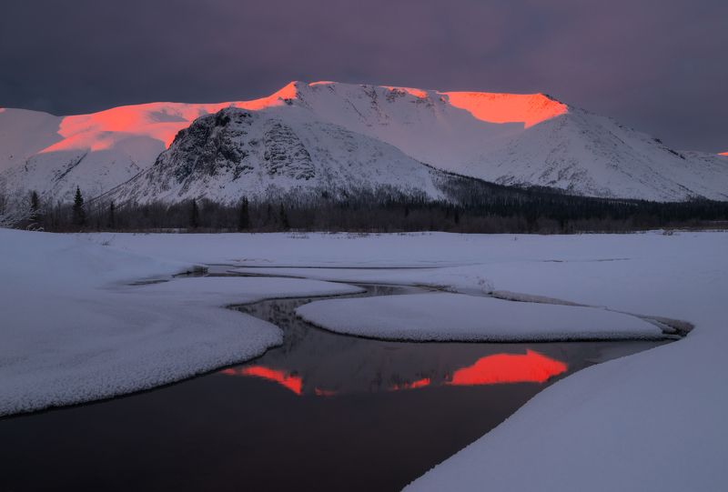 На рассвете фото превью