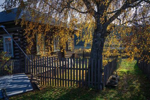 Солнечный дворик