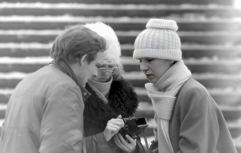 люди, 1986, Знакомство с фотоаппаратом Любитель фото превью
