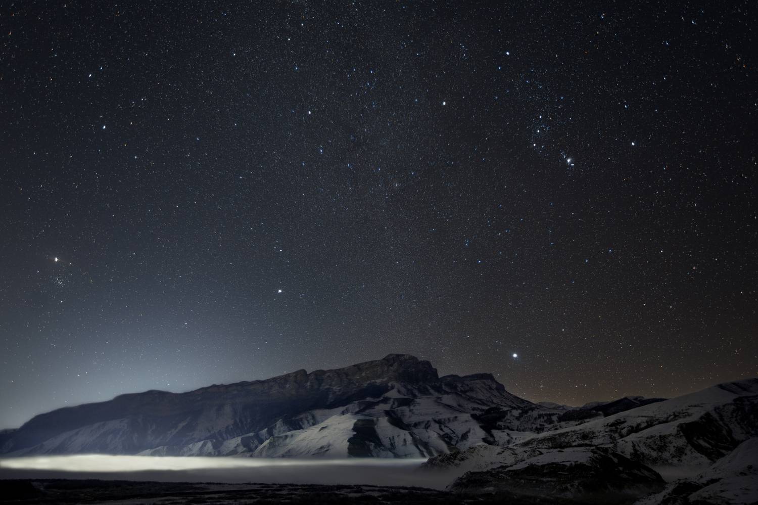 Ночь, горы, звезды, млечный путь, ночной пейзаж, астрофотография, кавказ, Приэльбрусье, зима, снег, Влад Рябинин