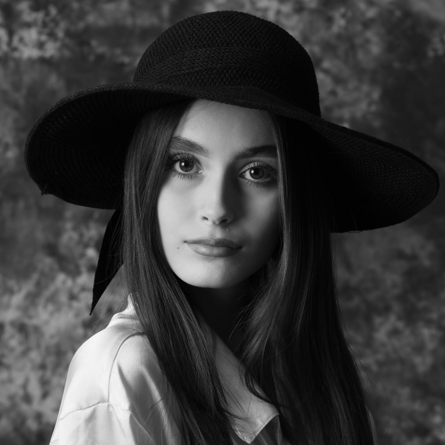девушка, красота, молодость, шляпа, портрет,монохром,girl,beauty,monochrome,, Грачёв Олег