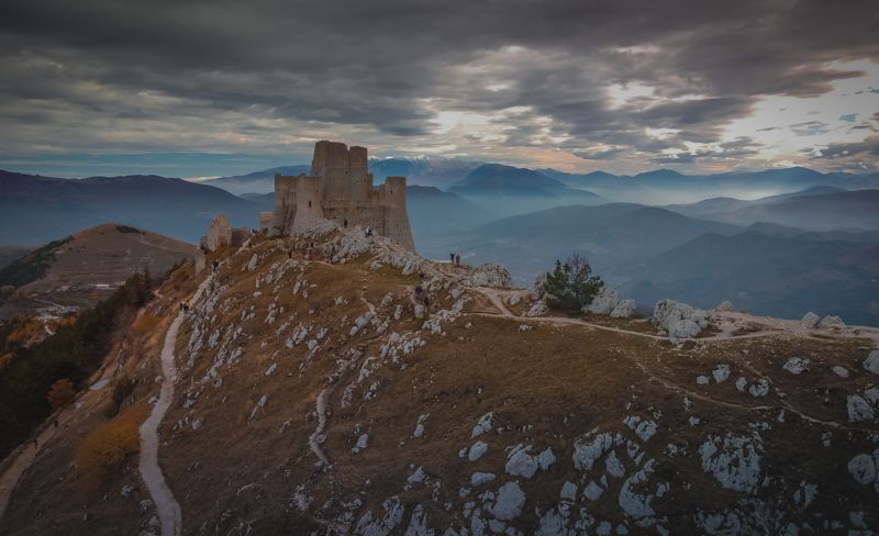 Rocca Calascio, Italy фото превью