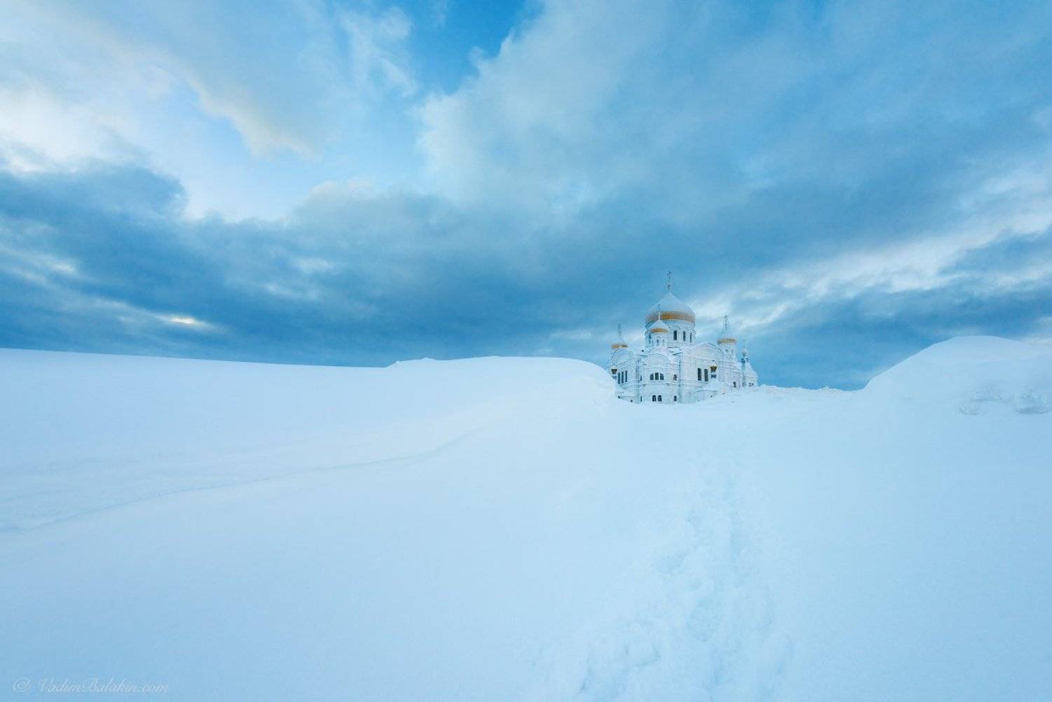 белогорский монастырь, зима, монастырь, мороз, пейзаж, пермский край, русская зима, русский пейзаж, снег, церковь, Вадим Балакин