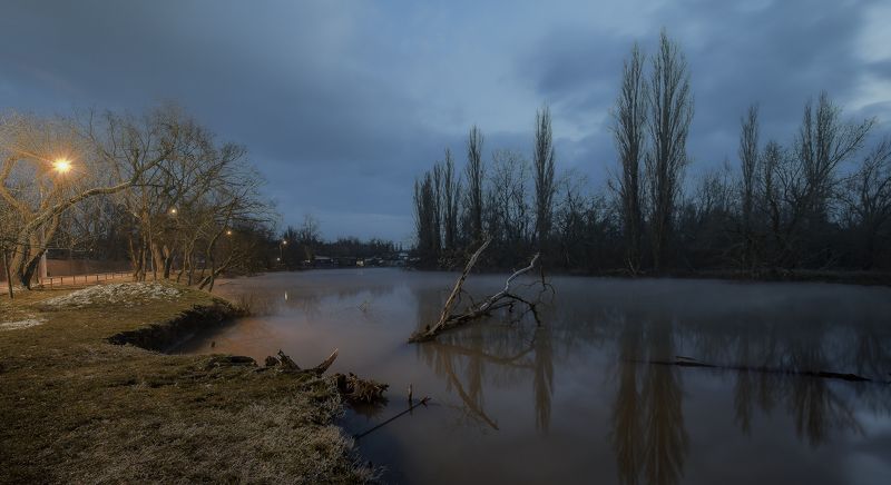 Вечером в парке фото превью