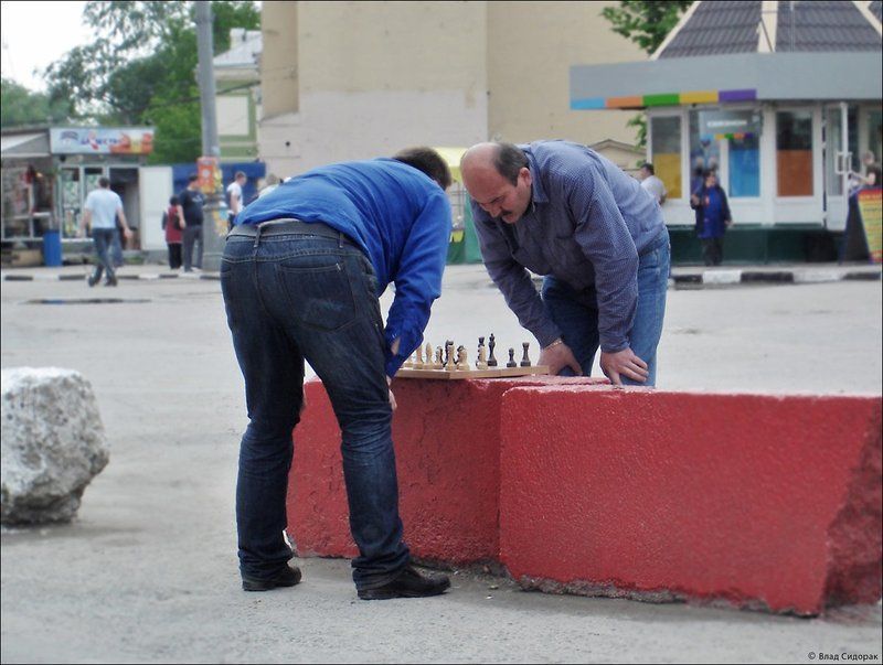 Уличное сумо фото превью
