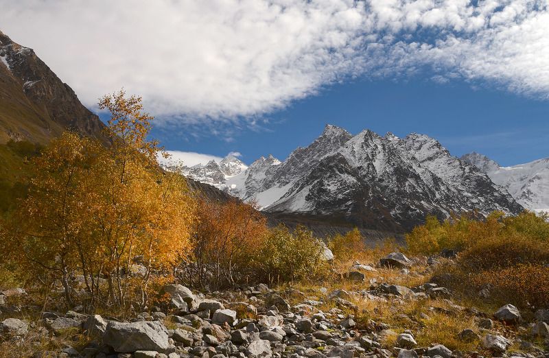 чегемское ущелье, кабардино-балкария Осенний Чегем фото превью