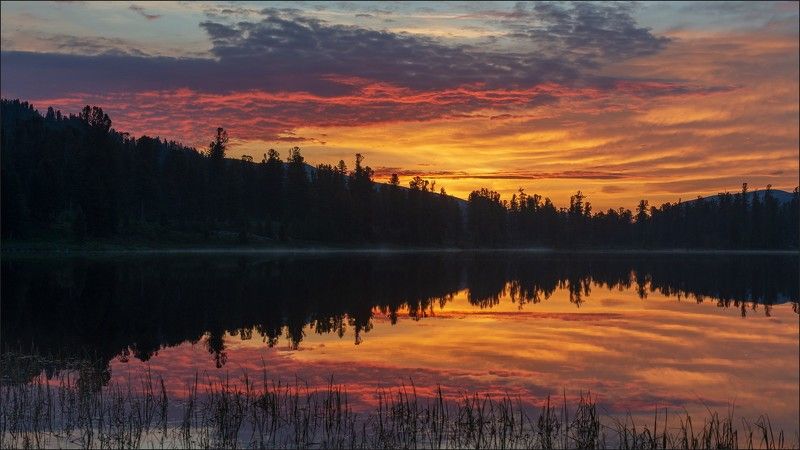 Рассвет на Красном ... фото превью