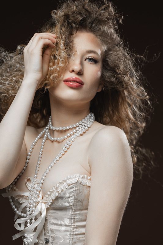 девушка, модель, портрет, фотосессия, гламур, girl, model, modeling, young, portrait, творческий портрет, женский портрет, woman, young woman, glamour, постановка, постановочная фотография, fashion, fine art, sexy, sensual Варвара фото превью