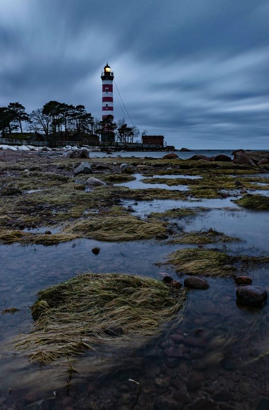 lighthouse, sea, storm, cloud, sky, wave, landscape, пейзаж, залив, море, маяк, шепелевский маяк, финский залив, залив, волны, long exposure, seascape Шепелевский маяк фото превью