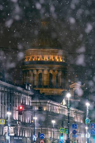 По ночным улицам родного города