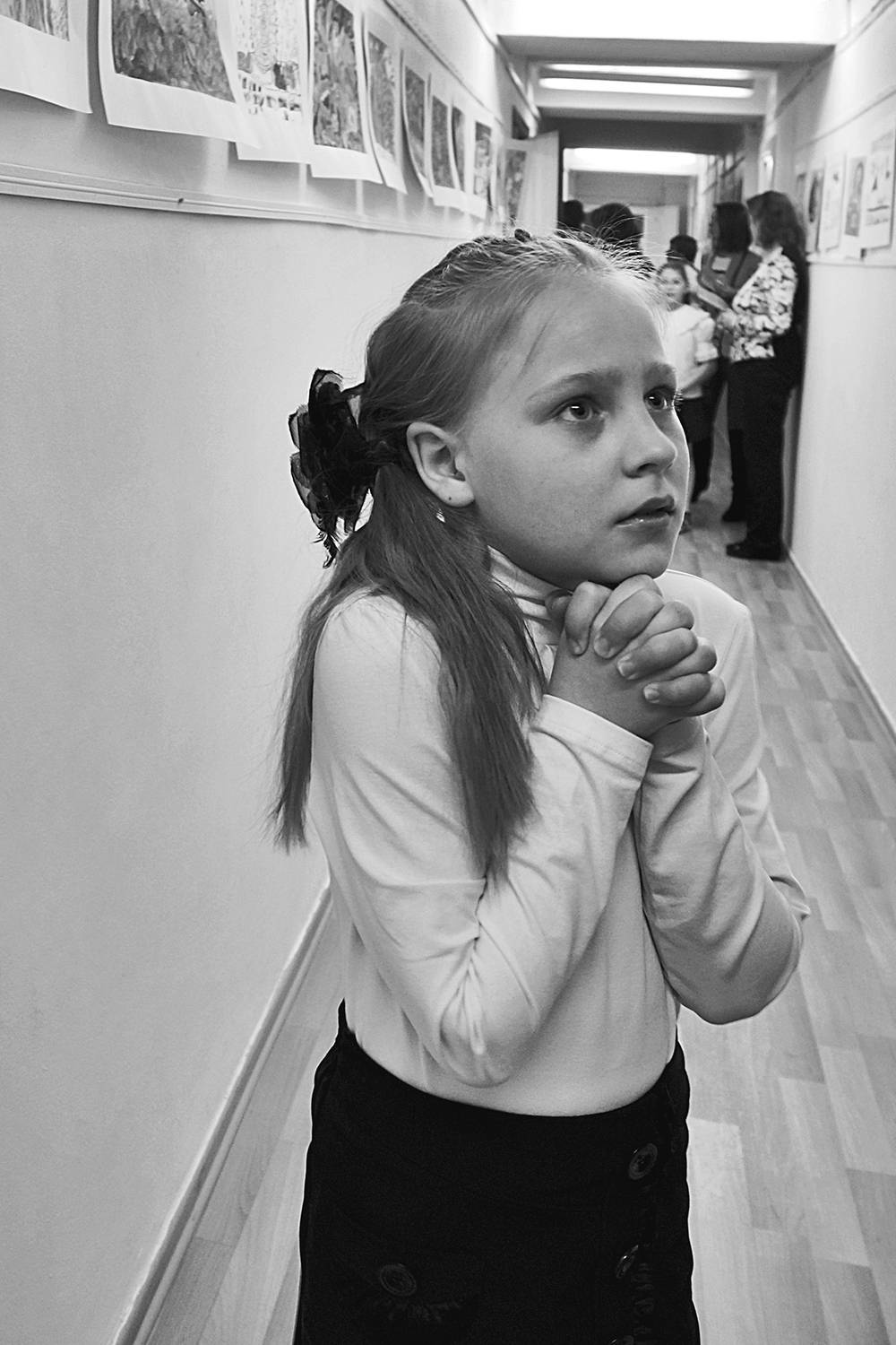 дети, волнение, сцена, закулисье, чб, апатиты, Николай Смоляк