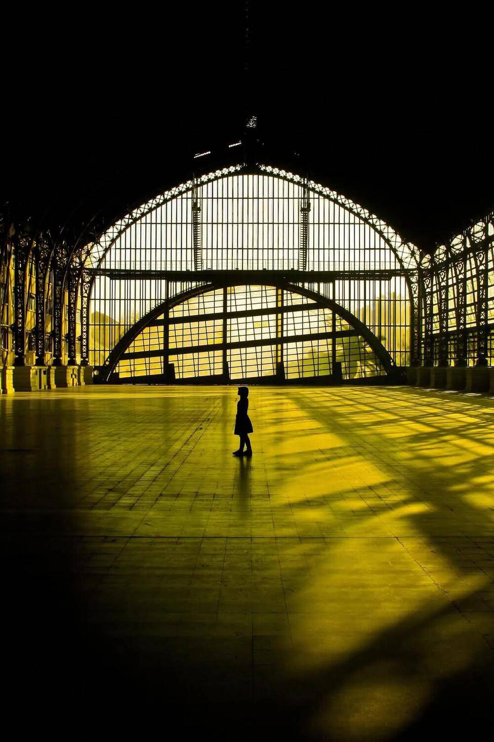 streetphotography, street, fotograf&iacute;a callejera, bastian cifuentes araya, periodista furioso, streetphoto, street photo, street photography, estaci&oacute;n mapocho, minimalismo, minimalism, centro cultural estaci&oacute;n mapocho,, Basti&aacute;n Cifuentes Araya