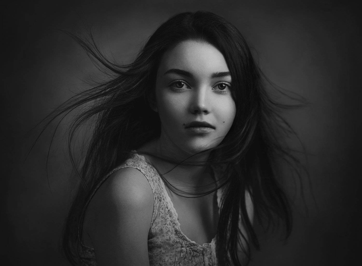 Ветер, Взгляд, Девушка, Портрет, Свет, Студия, Тень, Фон, Александр Жосан
