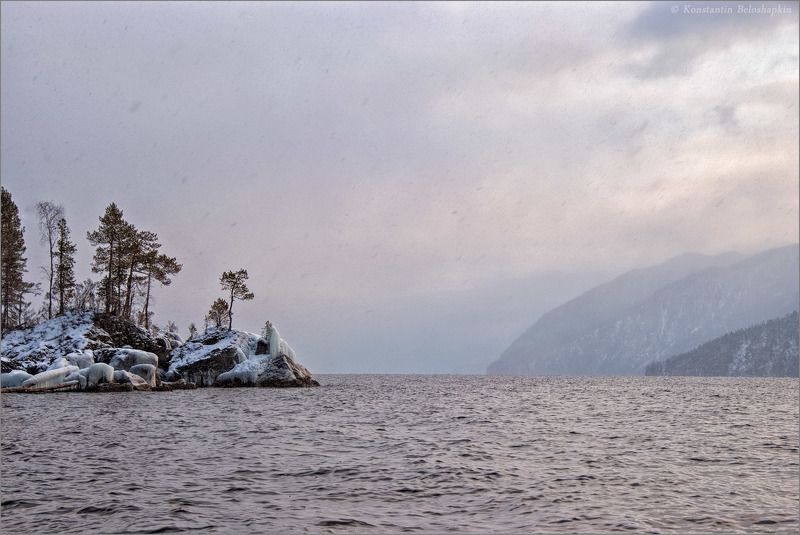 алтай, вечер, телецкое озеро, чичилган, январь У мыса Чичилган фото превью
