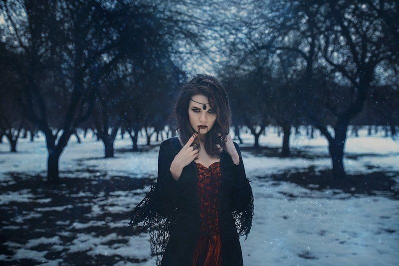 Вампирша фото превью