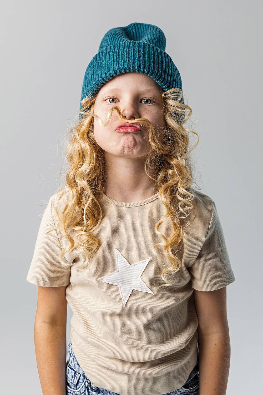 , Антон Леонов