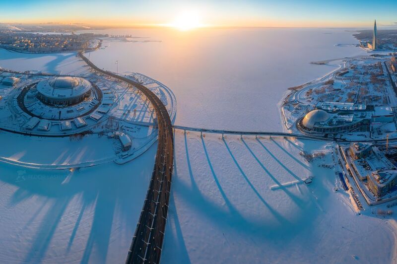санкт-петербург, зима, зимние, архитектура, здание, город, городское, мост, дорога, закат, вечер, солнце, тени, газпром арена, зсд, трасса, финский залив, Тени фото превью