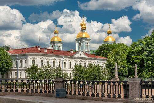 Летний Крюков канал. Николо-Богоявленский морской собор.(фрагмент)