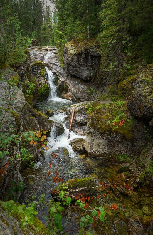 Жигалан, водопад Жигаланский водопад фото превью