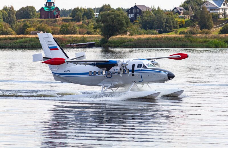 авиация, гидросамолет, турболет По реке летит самолет! фото превью