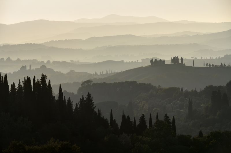 2024, осень, тоскана, туманные холмы тосканы Туманные холмы Тосканы фото превью