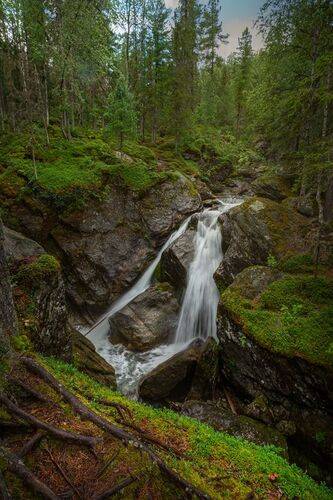 Водопад на р. Жигалан