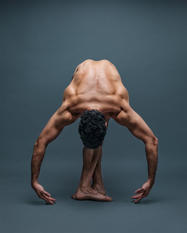 #izukyphotography #cuba #havana #artisticnude #nudeart #fineartnude #nudephotography #nudemodel #bodyart #sensualart #nudeportrait #blackandwhitenude #artisticphotography #humanformart #nudeartphotography #bodypositiveart #fineartphotography #minimalnudea  фото превью