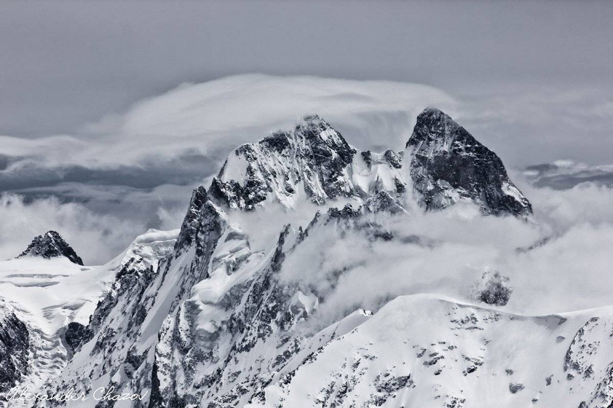 Россия, Кавказ, Ушба, горы, облака, вершина, ледник, Чазов Александр