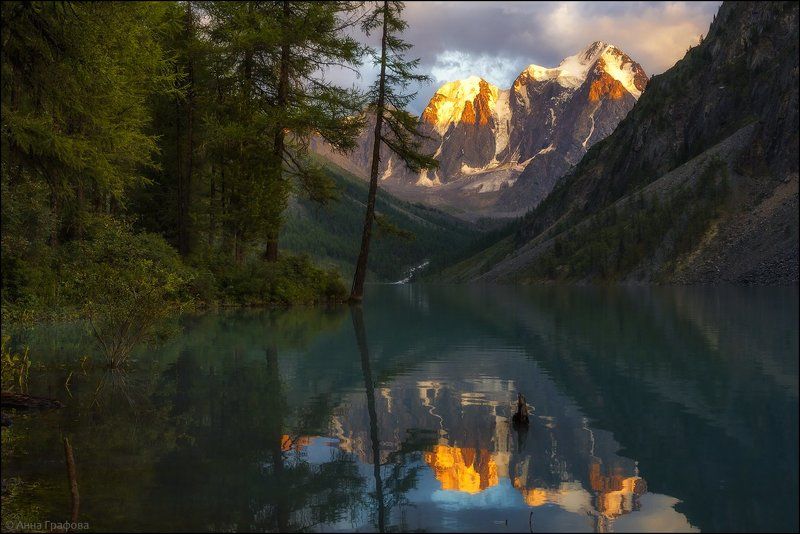 Алтай, Аня графова, Горный алтай, Горы, Закат, Северо-чуйский хребет, Шавлинское озеро Вечер на озере фото превью