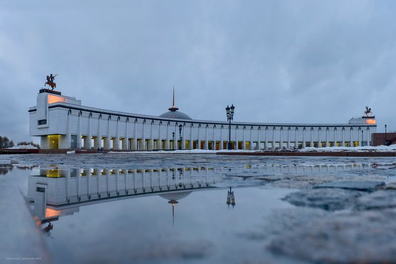 Архитектура, Москва, Отражения, Парк победы, Поклонная гора, Урбанизм Парк Победы фото превью