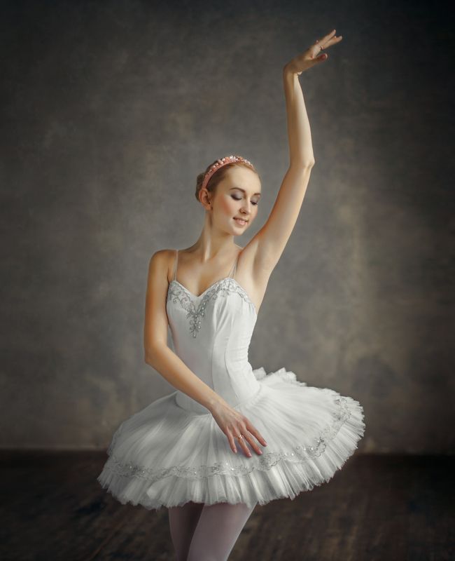 #ballerina #portrait #natural #light #moscow #russia Ballerina фото превью