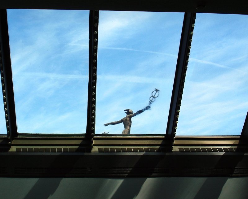 летящий фото превью