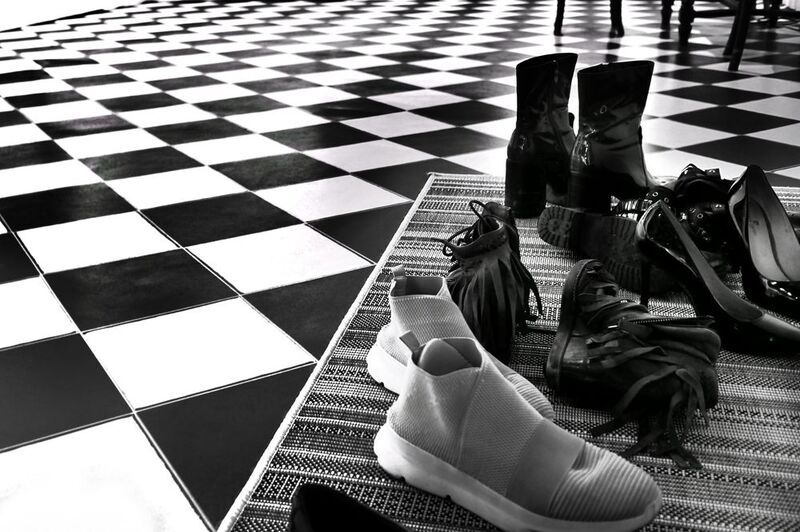 ботинки, туфли, ожидание Будут ждать фото превью