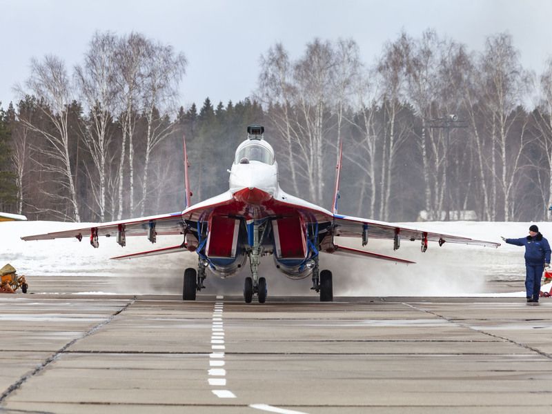 миг-29, авиация, пилотажная группа стрижи, На вылет! фото превью