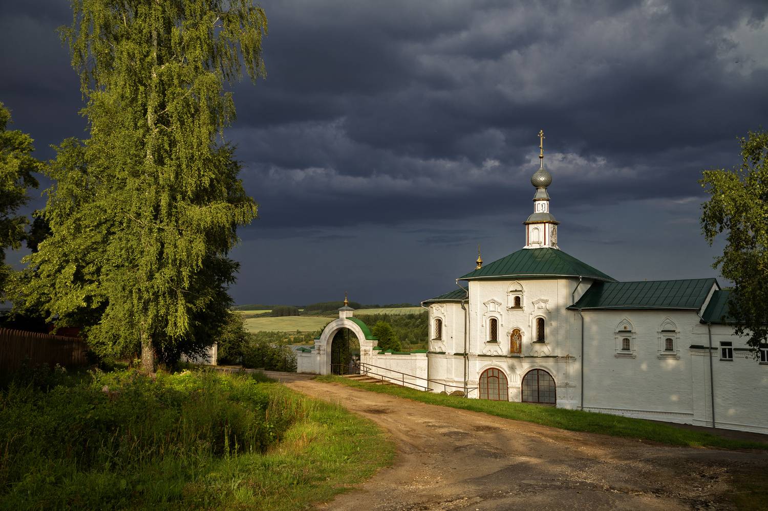 небылое, владимирская область, тучи, Олег Зверев