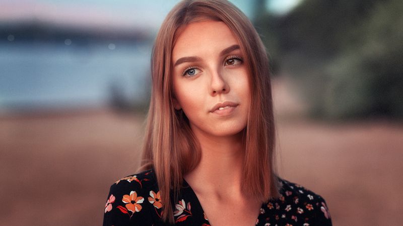 Карина фото превью