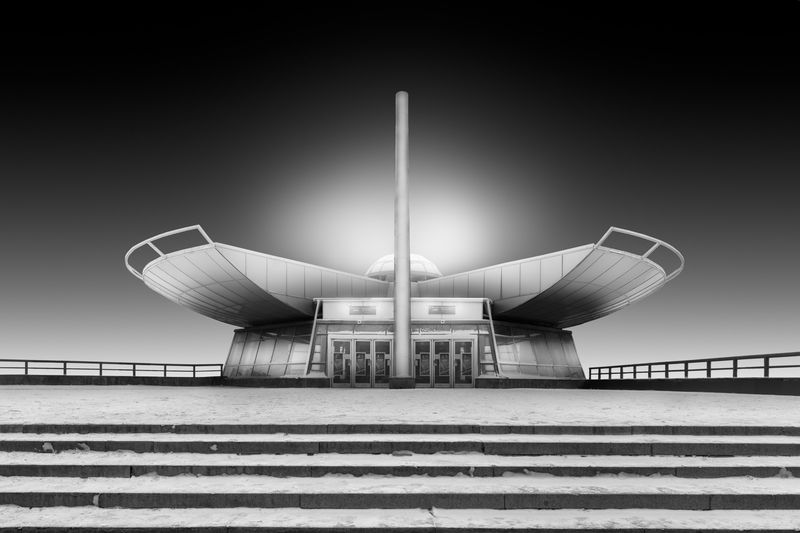 Станция метро фото превью