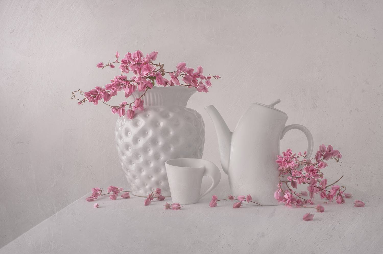 still life, flowers, white, textures, coffee, Maria Margareth Perfoncio