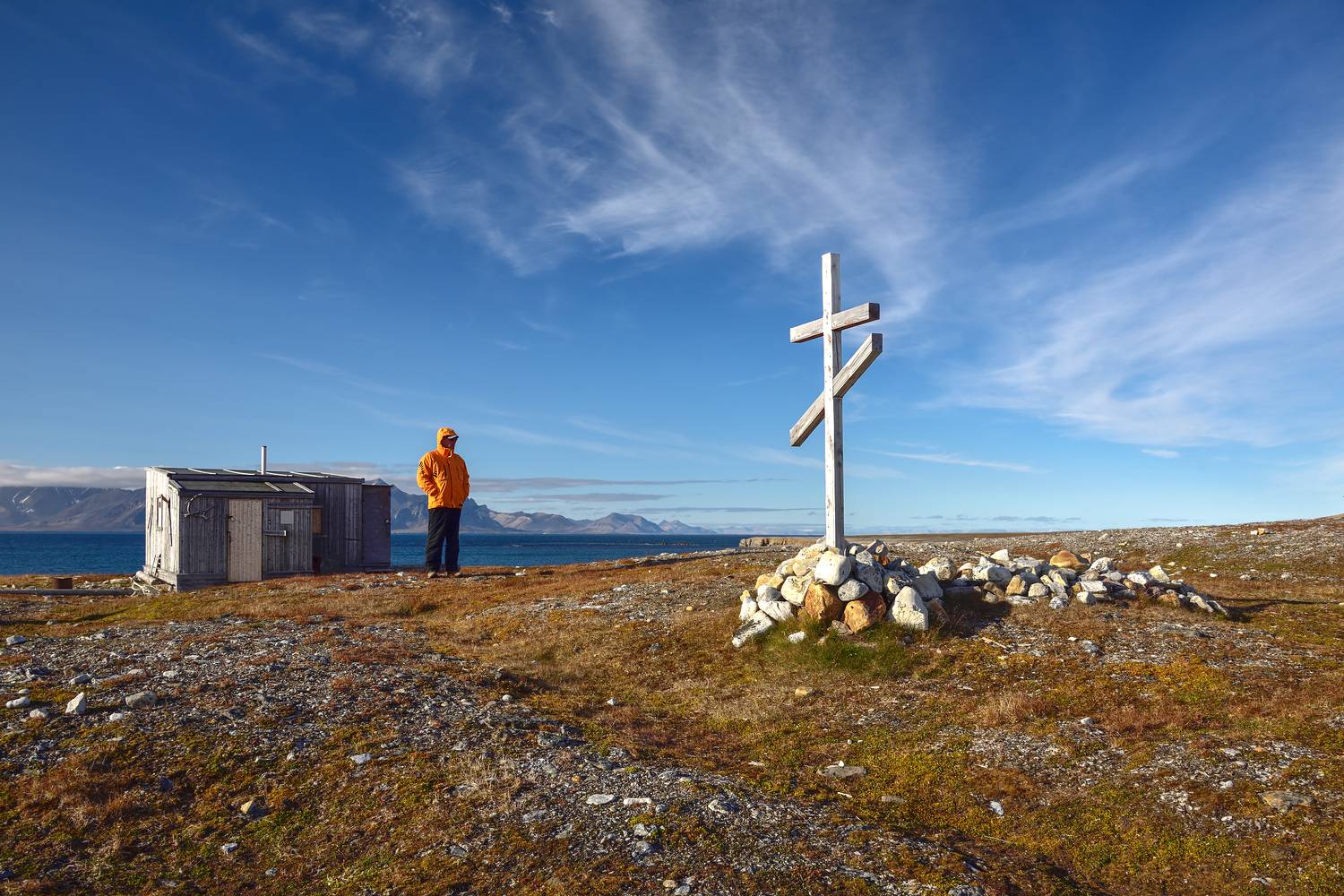 остров, крест, Юрий Матвеев
