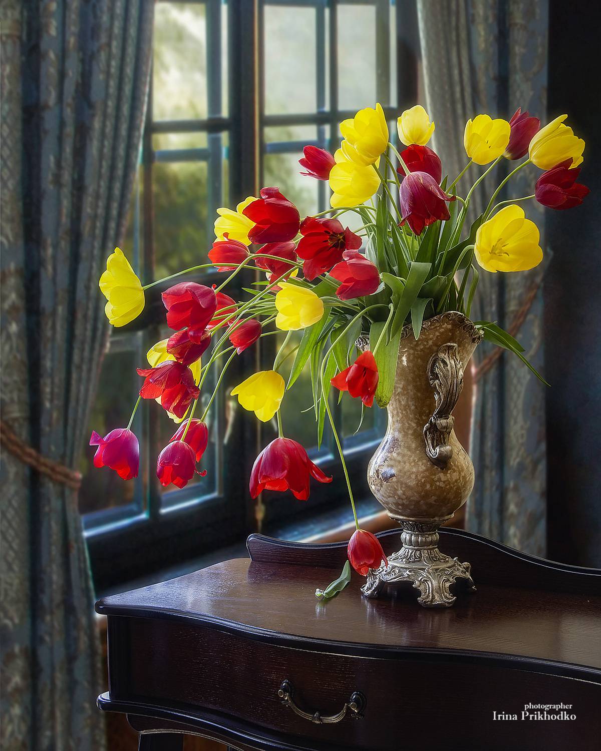 натюрморт, цветы, букеты, тюльпаны, Приходько Ирина
