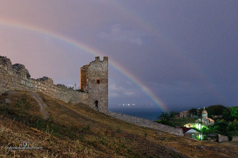 Крым Ночная радуга в полнолуние. Феодосия фото превью