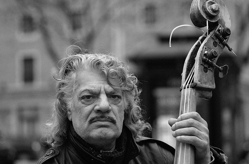 The street musician. фото превью