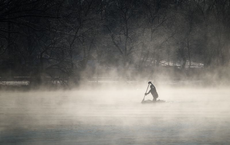 В дымке над водою, в ледяной росе.. фото превью