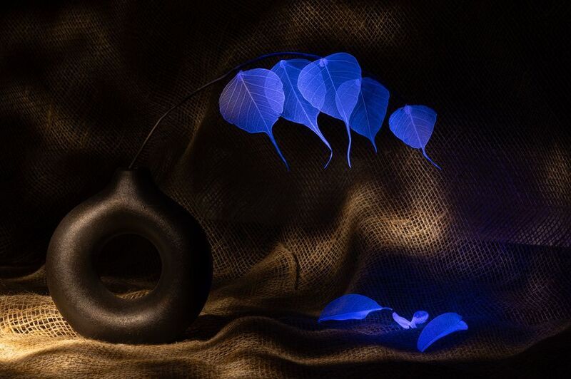 close-up Troubled фото превью