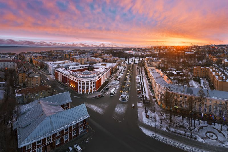 Петрозаводск, карелия, аэросъемка, городской пейзаж Петрозаводск, гостинница северная фото превью